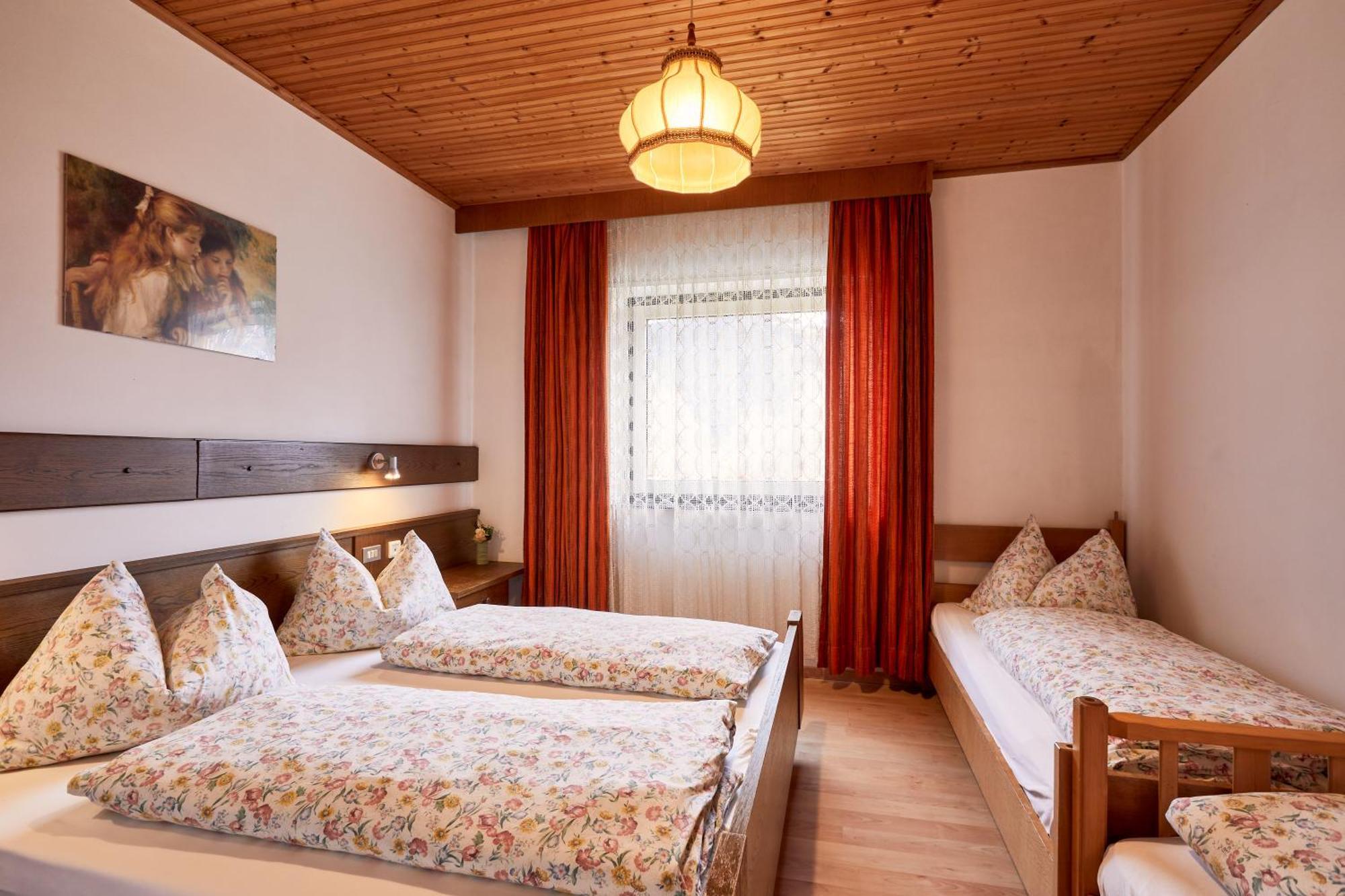 Ferienpension Zummuellerhof Natz-Schabs ห้อง รูปภาพ
