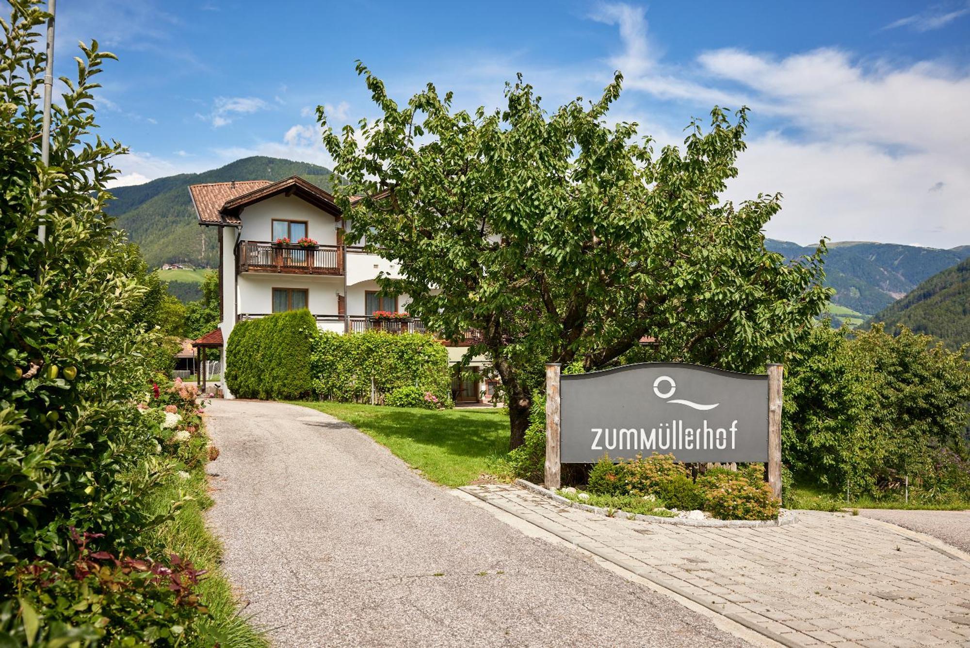 Ferienpension Zummuellerhof Natz-Schabs ภายนอก รูปภาพ